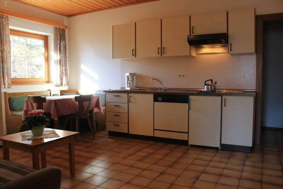 Haus Weber Pressegger See Хермагор Екстериор снимка